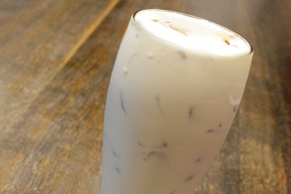 Black Milk Tea 奶茶