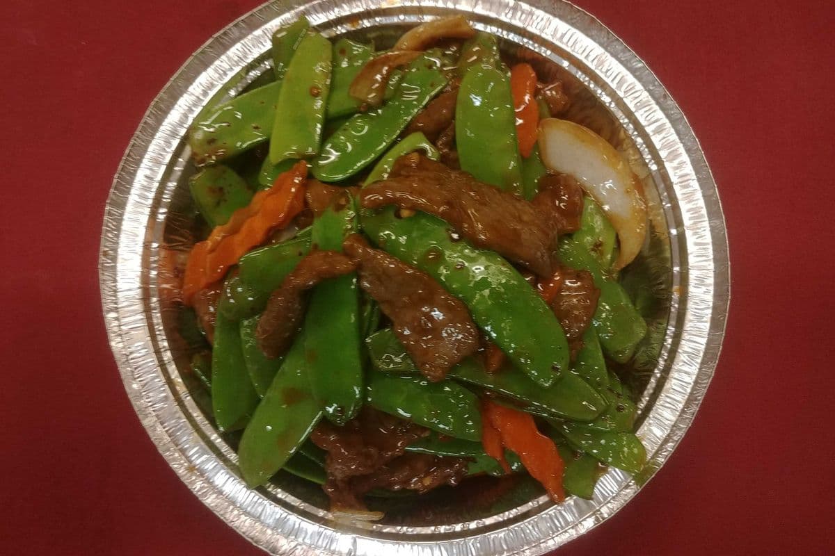 44. Boeuf sauté avec pois mange-tout / Beef Sauteed with Snow Peas