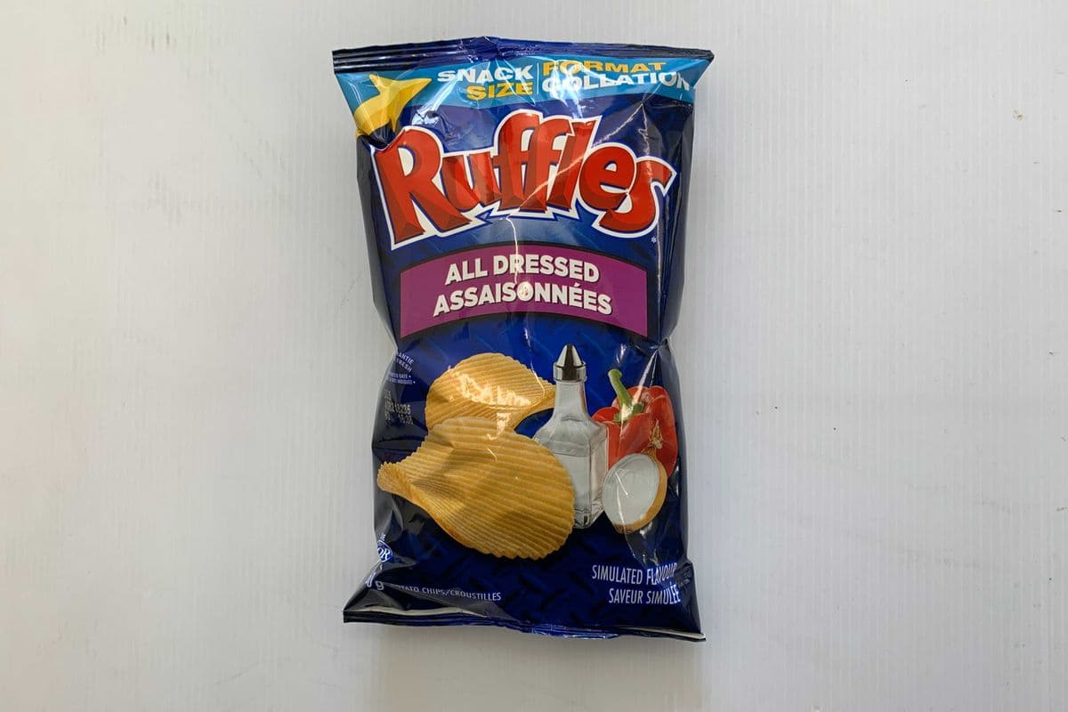 Ruffles All Dressed Potato Chips (60 g)