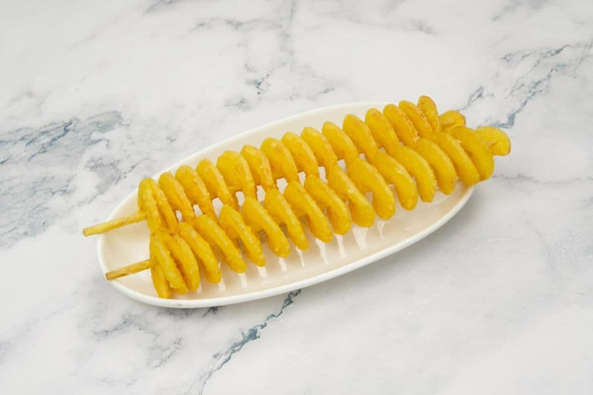 Sweet Plum Flavoured Tornado Potato / 甘梅旋风土豆