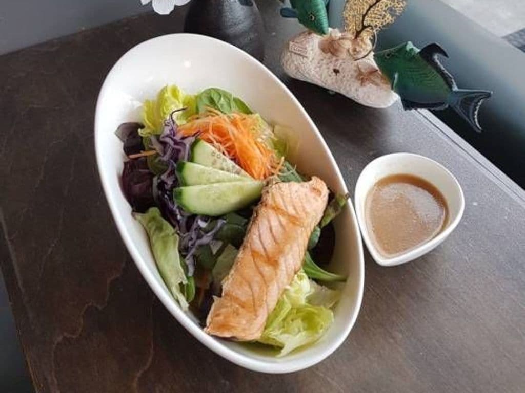 BBQ Salmon Salad