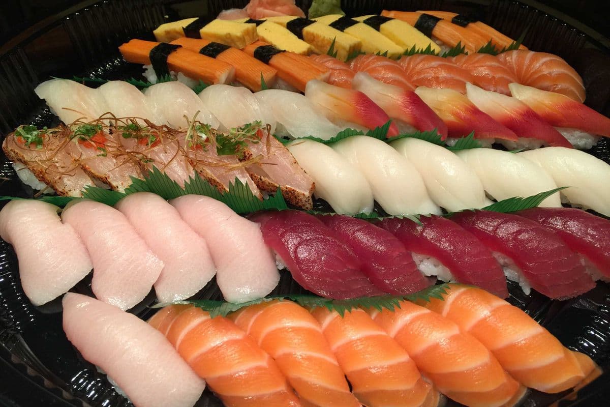 SC-17. Sushi and Maki Tray (120 pcs)
