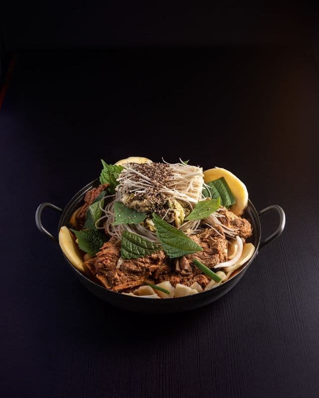 2. Mapo Gamjatang Jeongol