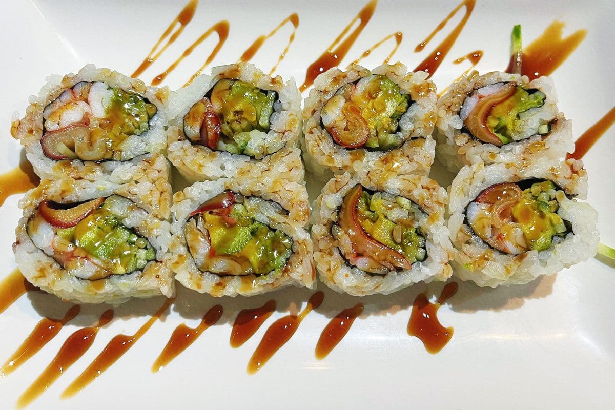 64. Pink Lady Roll (8 pcs)