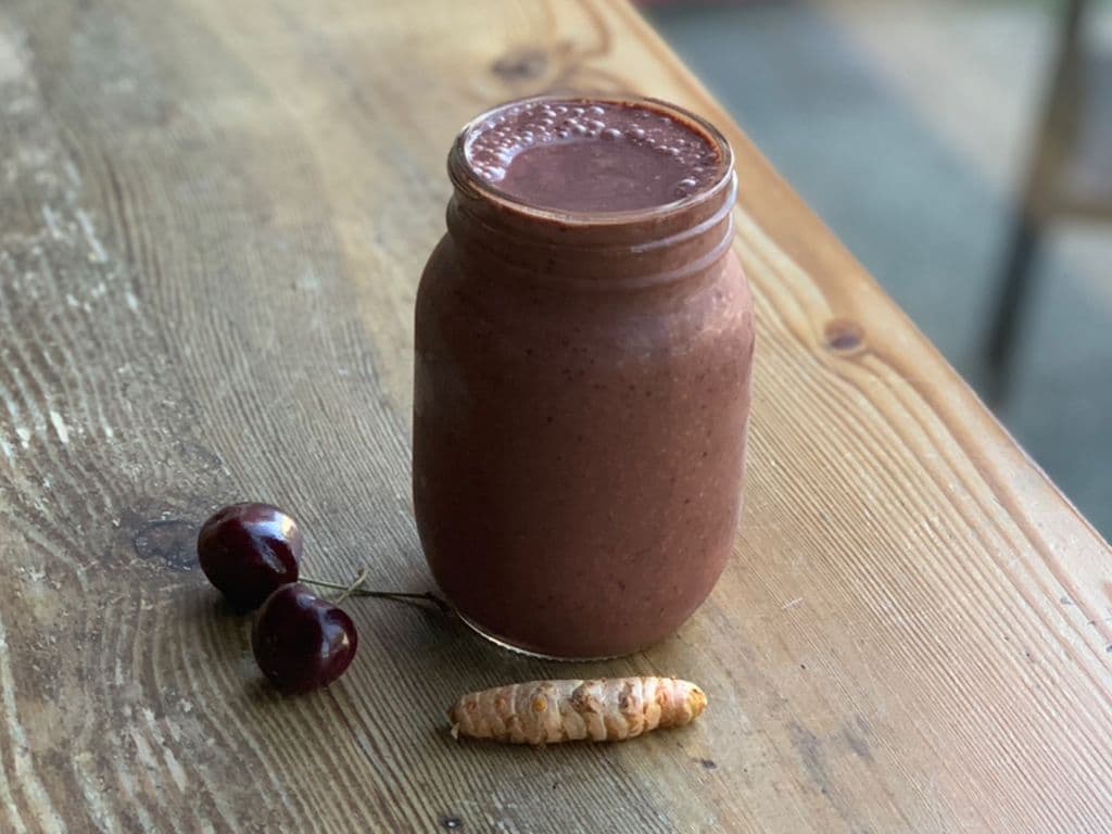 Cherry Chocolate Turmeric smoothie (16oz)