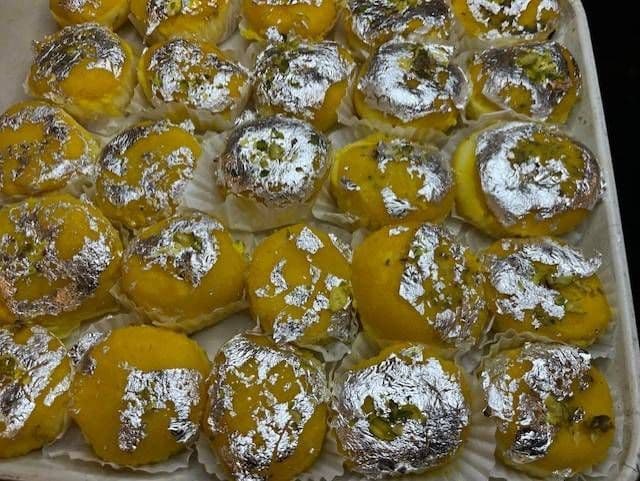 Yellow Malai Sandwich (1Lb)