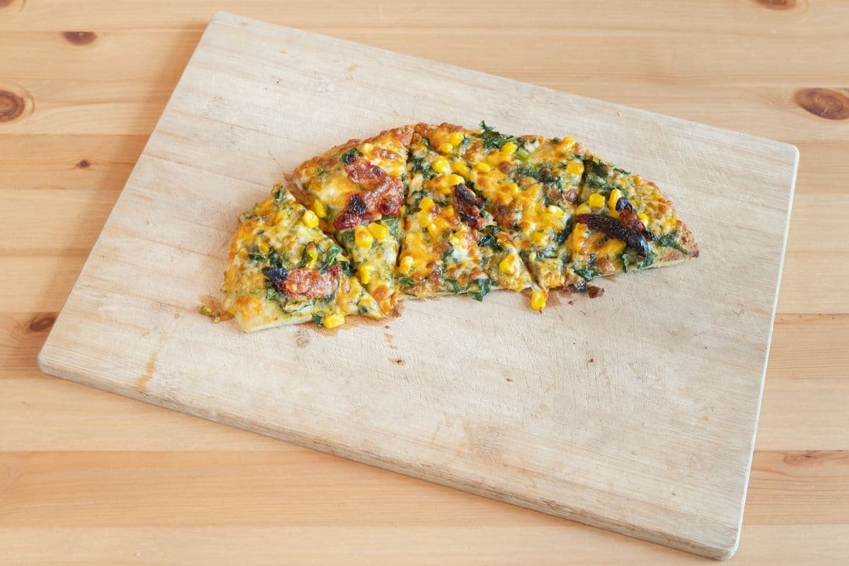 Cheesy Pesto Flatbread