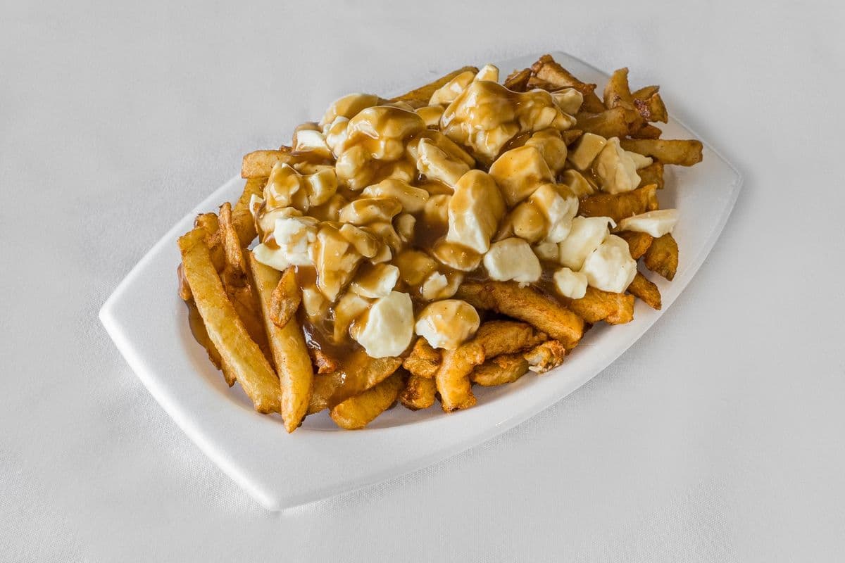 Poutine régulière (médium) / Regular Poutine (Medium)