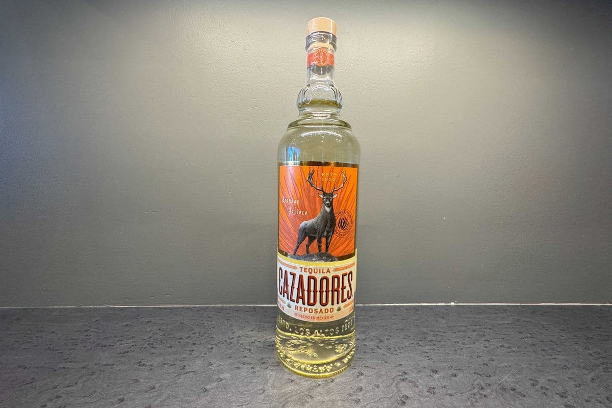 CAZADORES REPOSADO TEQUILA 750ML BTL (1 x 750 ml)