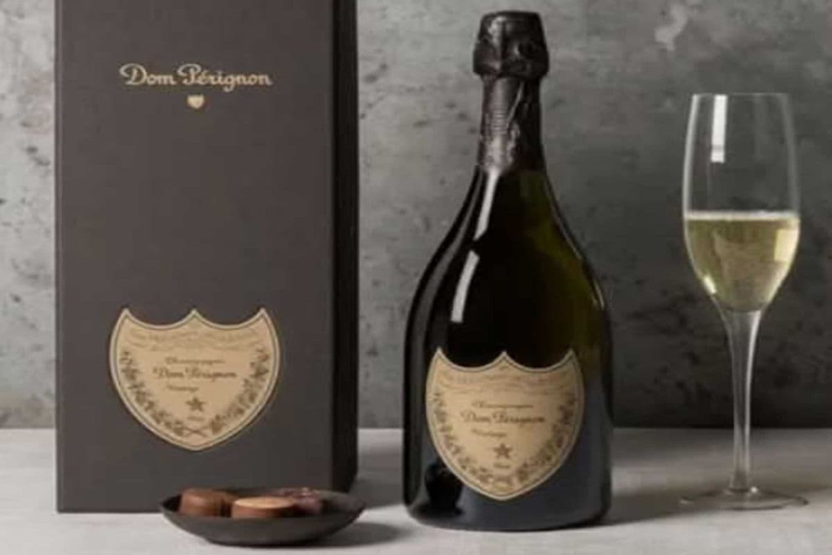 DOM PERIGNON (1 x 750ML)