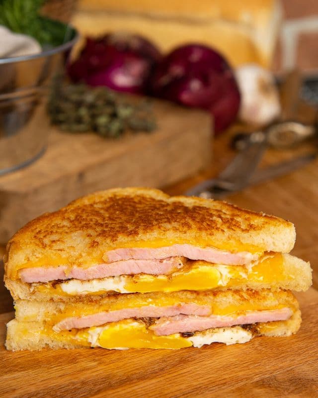 Mountie's Grilled Cheese