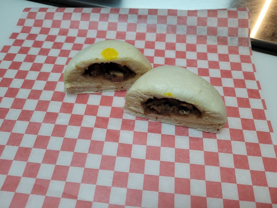 Meat Bun (Siopao)