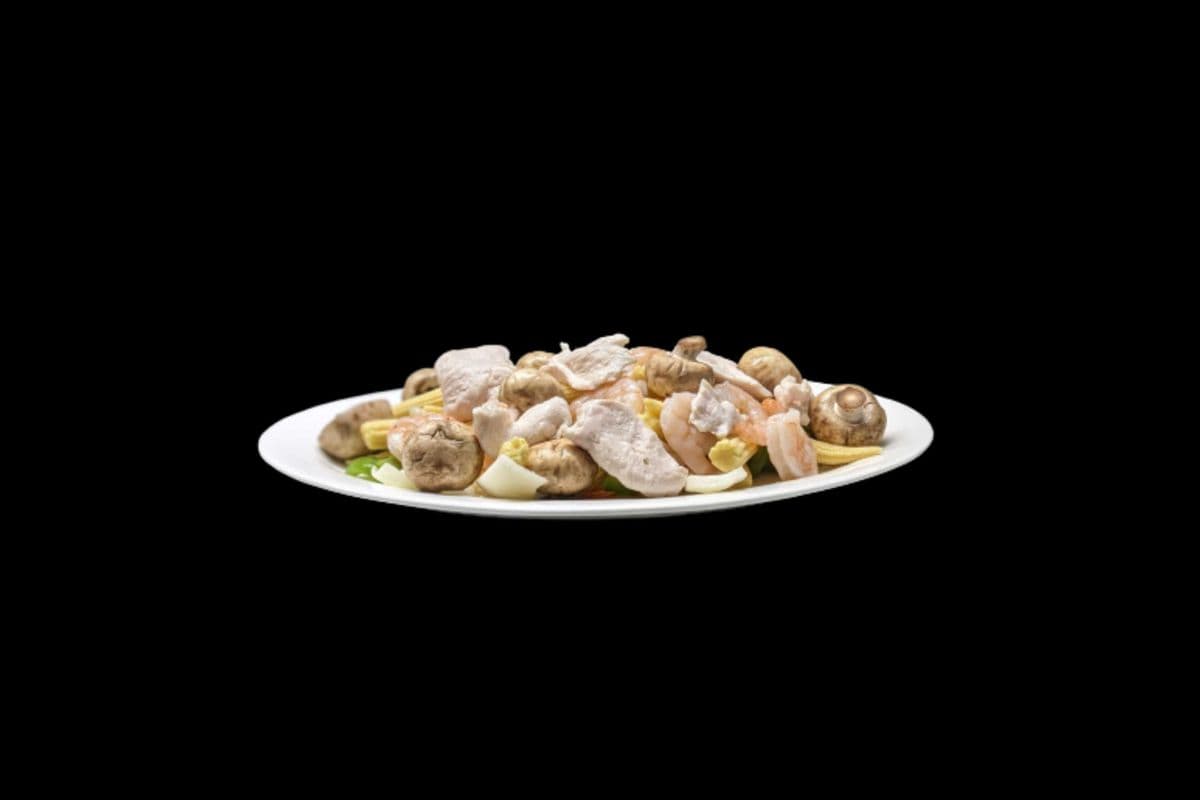 148. Stir-Fried Chicken, Shrimp Baby Corn and Mushroom