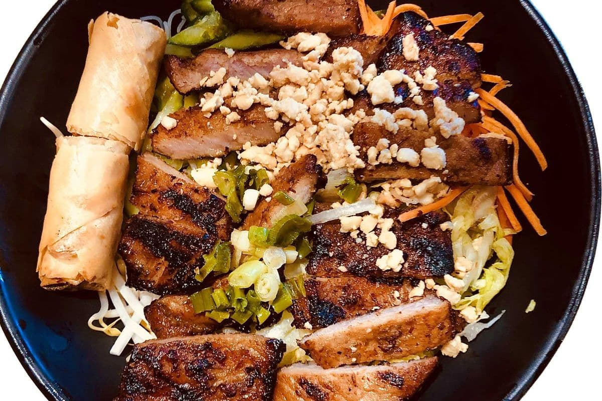 30. Grilled Pork Chop Vermicelli Bowl