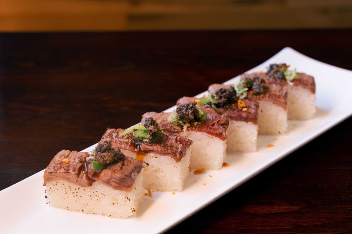 AAA Beef Oshi (6 pieces)