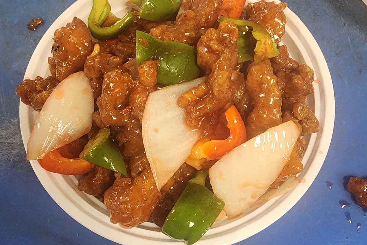 Sweet and Sour Chicken (Cantonese