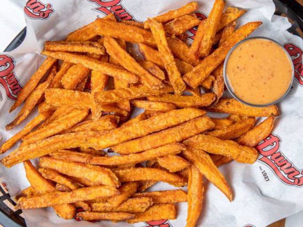 Frites de patate douce / Sweet Potato Fries