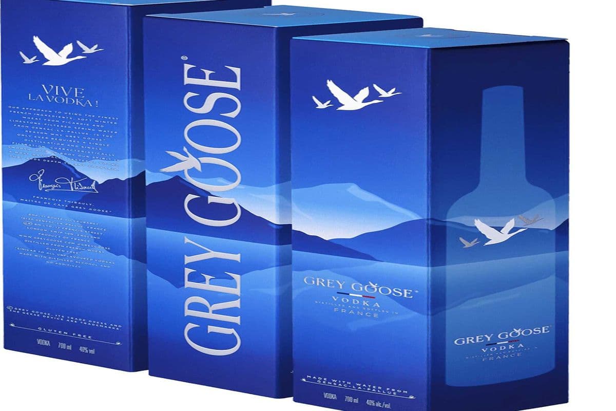 GREY GOOSE GIFT PACK (1 x 750ML)