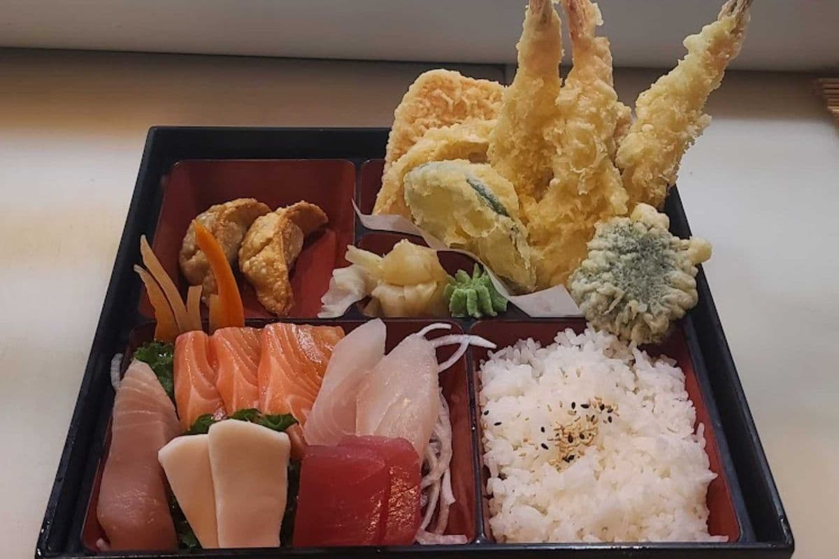201. Sashimi and Tempura Bento
