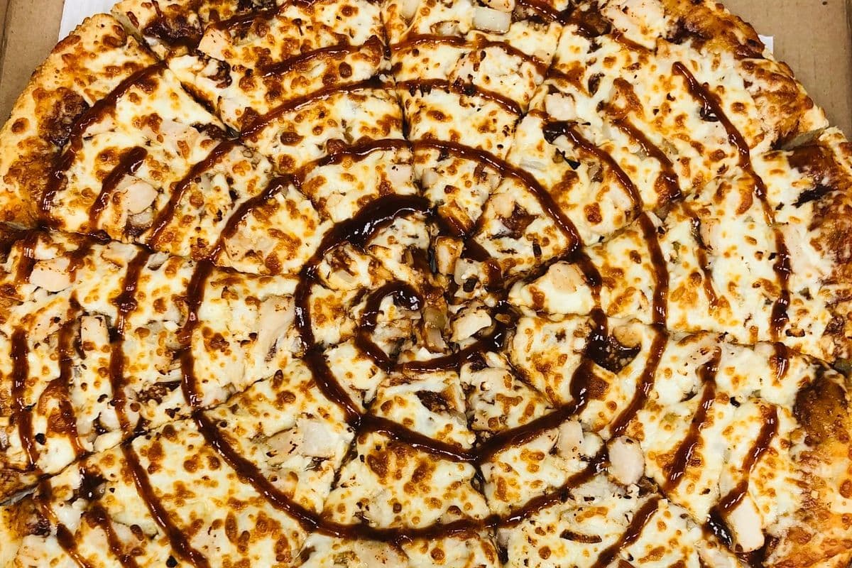 14" BBQ Chicken Pizza