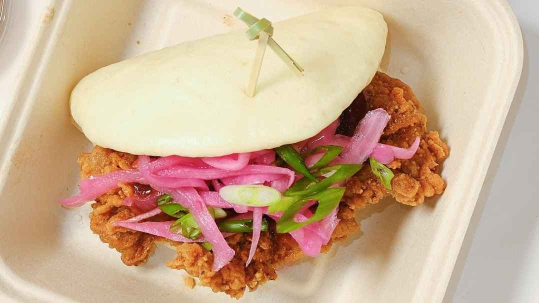 ORIGINAL CHICKEN BAO.