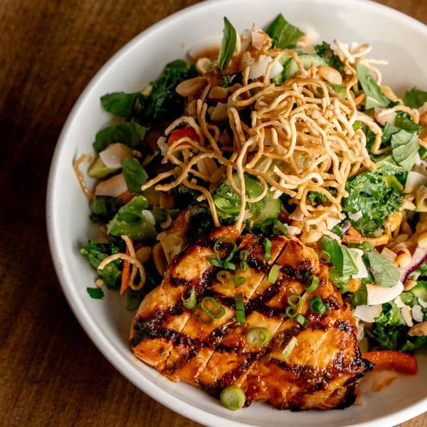 CRUNCHY THAI CHICKEN SALAD