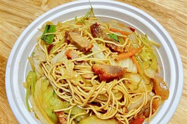 19. Roast Pork Lo Mein