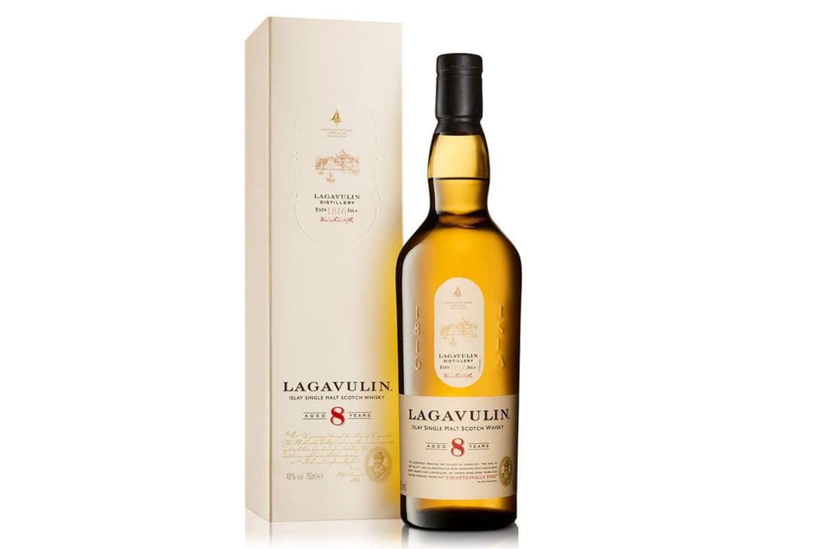 Lagavulin 8 Year Old (750 ml) *Islay Single Malt Scotch* (1 x 750ML)
