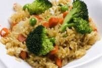 D9. Vegetable Fried Rice 素菜炒飯