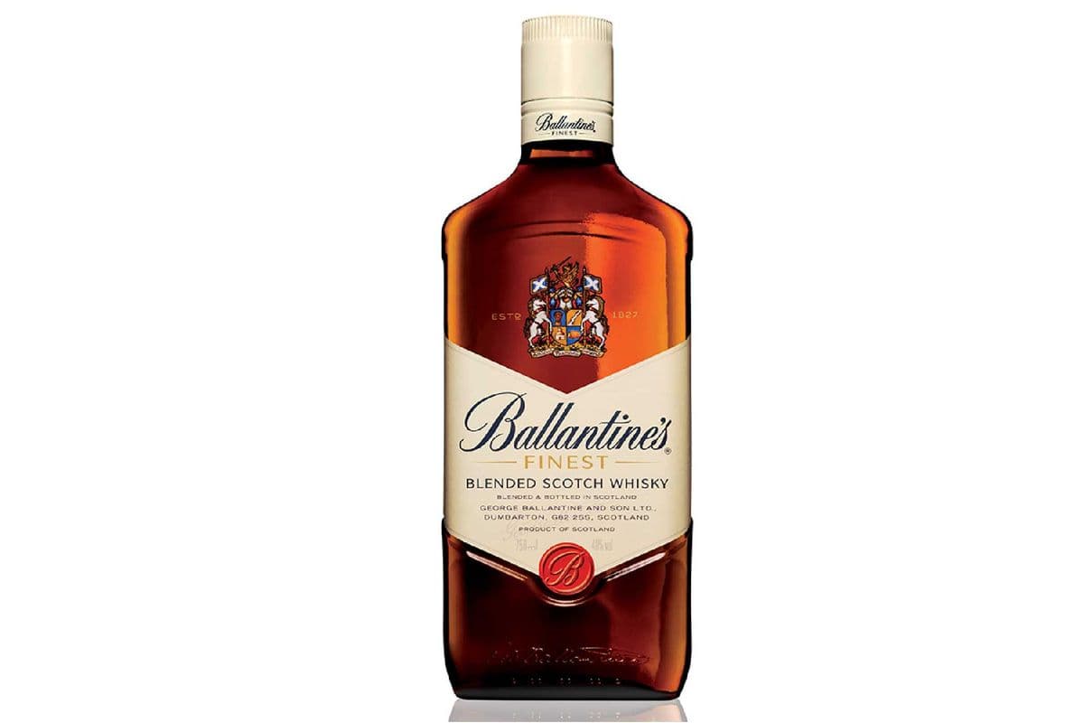 Ballantines Finest 750 ml (1 x 750 ml)