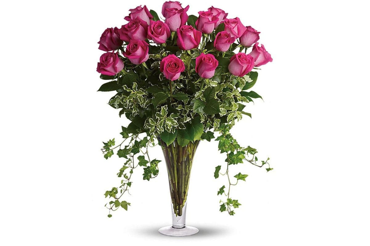 Dreaming In Pink - Long Stemmed Pink Roses