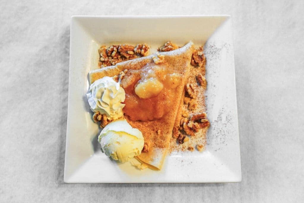 Apple Cinnamon Walnut (Sweet)