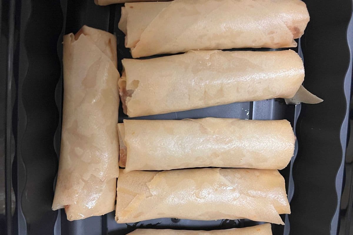 7. Vietnamese Spring Rolls (8 pcs)