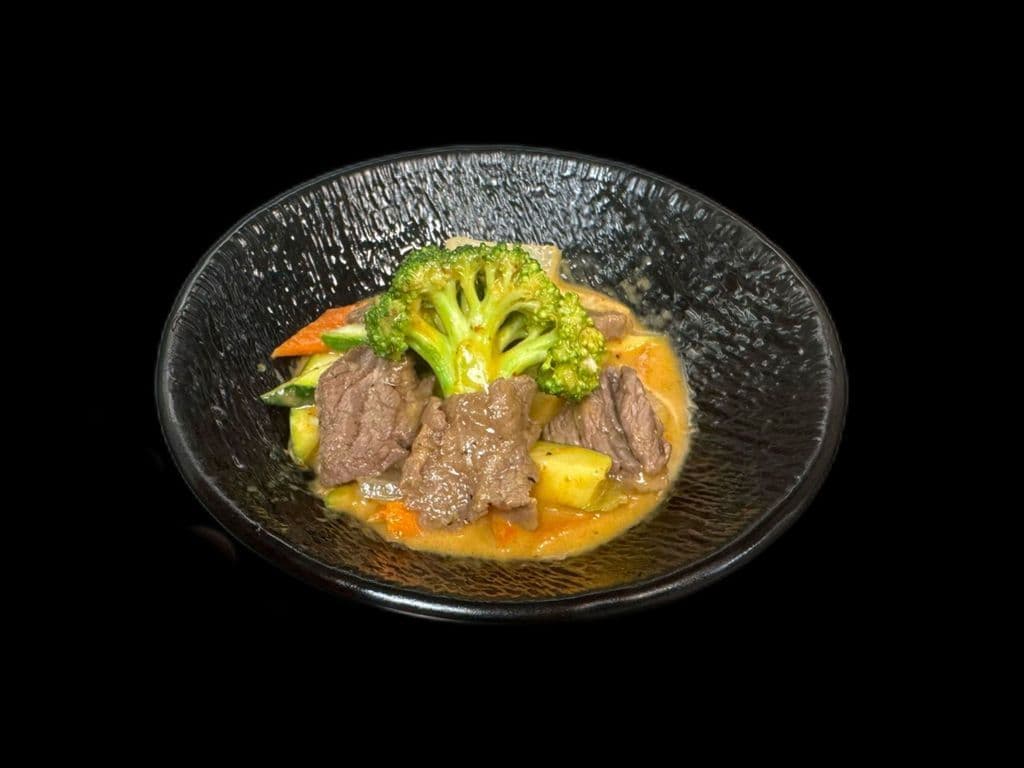 Red Curry Beef