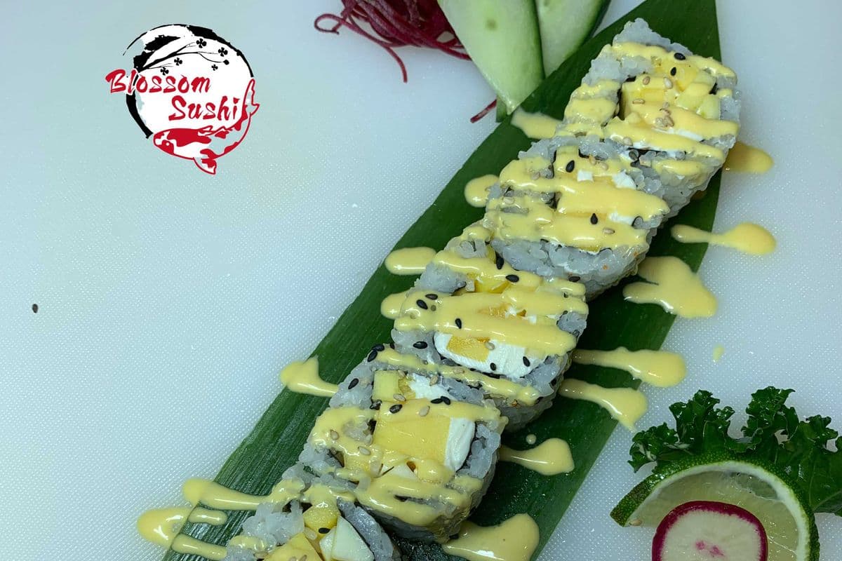Mango Cheese Roll (6pcs)