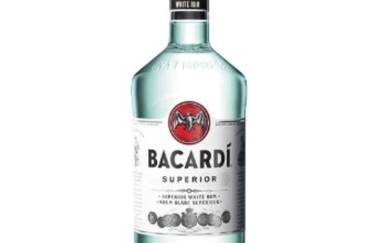Bacardi Superior White Rum 1.14L (1 x 1.14L)