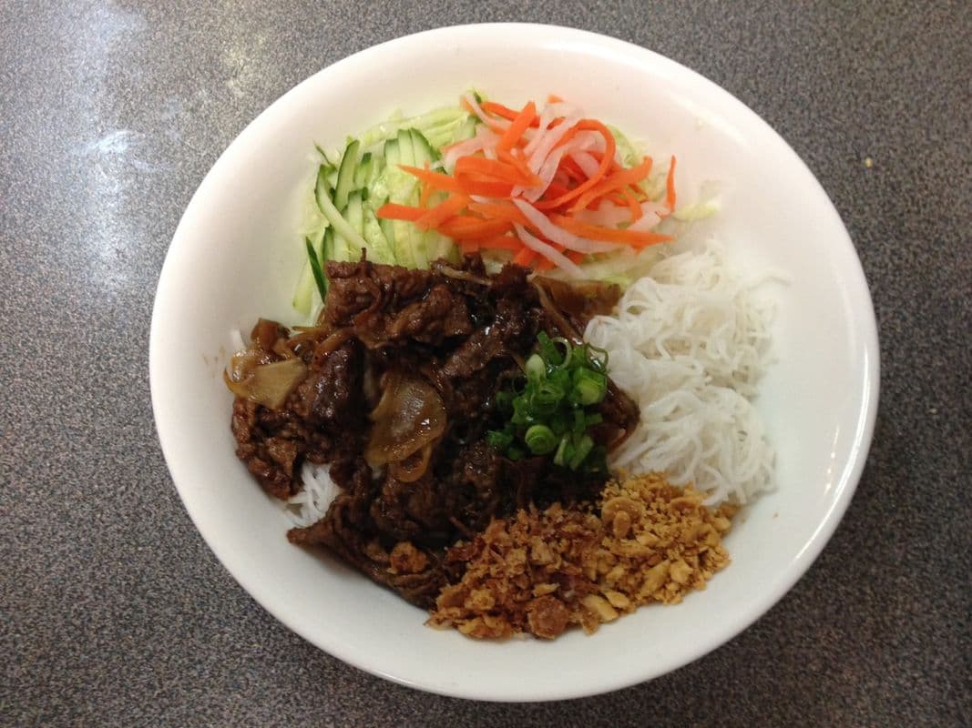 19. Pan-Fried Beef with Vermicelli or Rice - Bo Xao, Bun Hoac Com