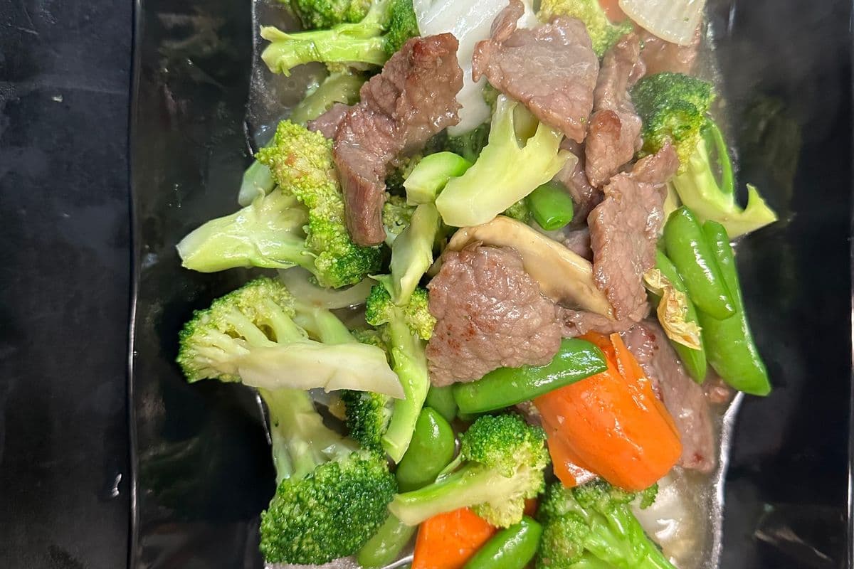 34A.Pan-Fried Beef, or Chicken with Vegetables