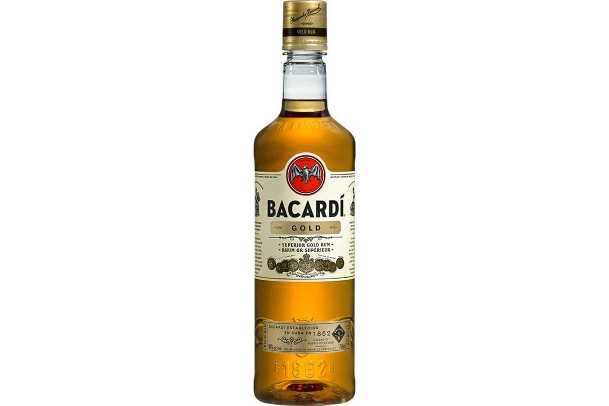100840 - Bacardi Gold Pet (1 x 750ml)