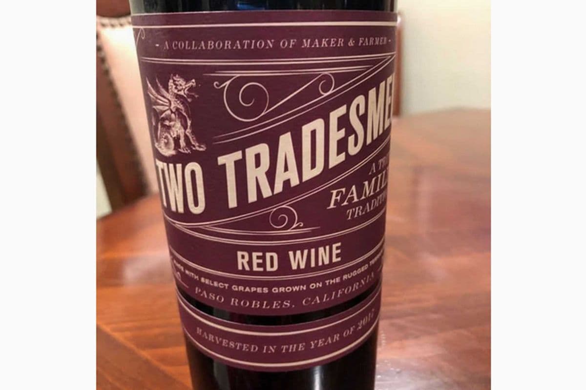 TWO TRADESMAN RED BLEND (1 x 750ML)