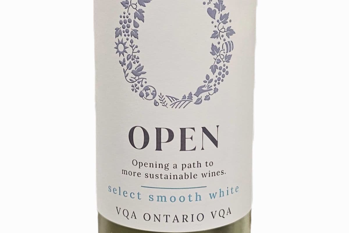 OPEN Smooth Vidal Reisling (750ml Bottle) (1 x 750 ml)