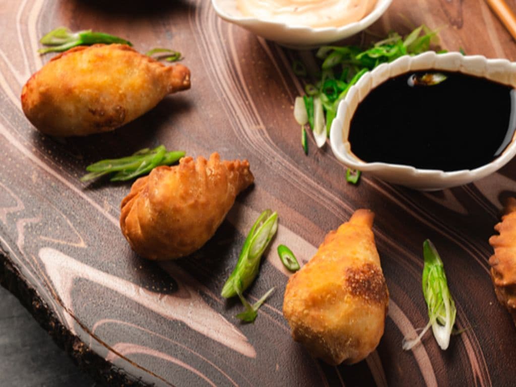 Fried Momos (paneer)
