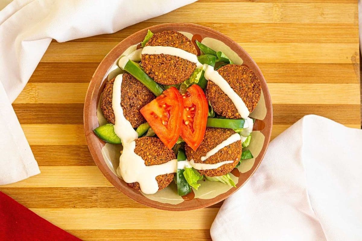Falafel Plate (6 pcs)