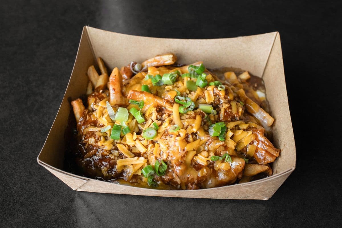 Cheddar Pulled Pork Poutine