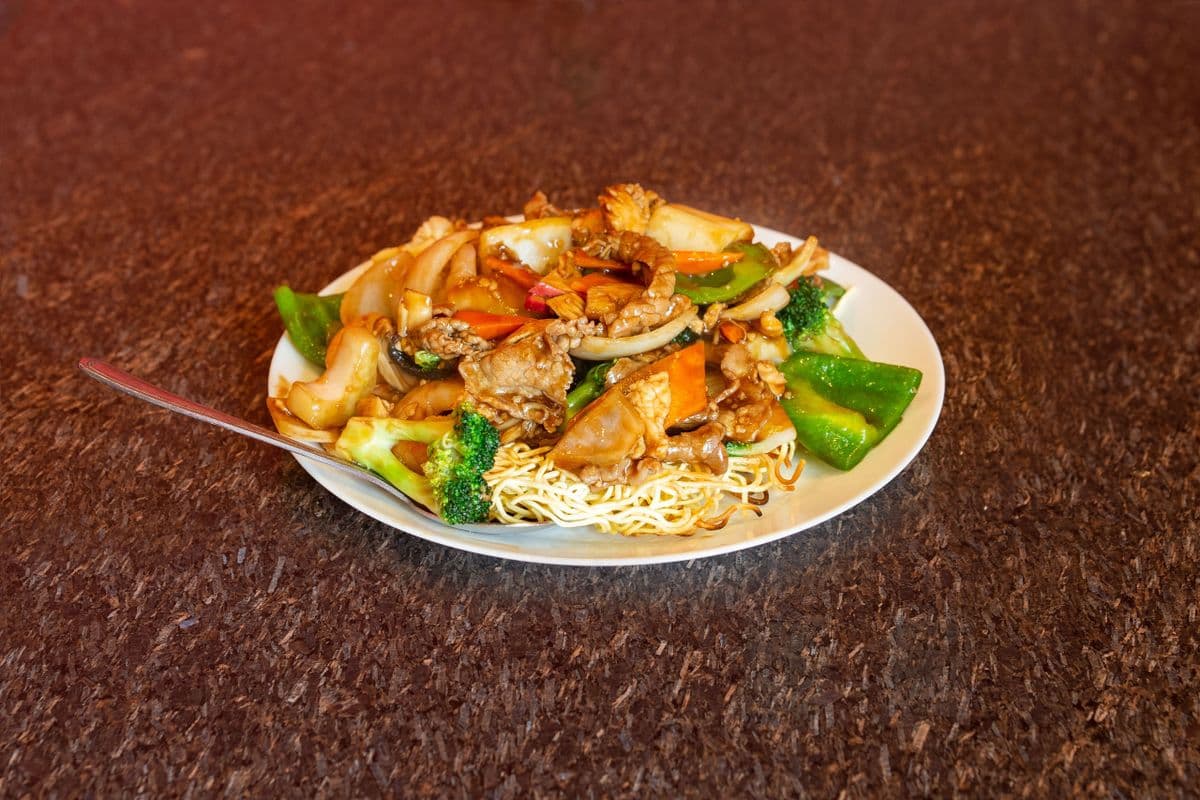 SP8. Cantonese Chow Mein