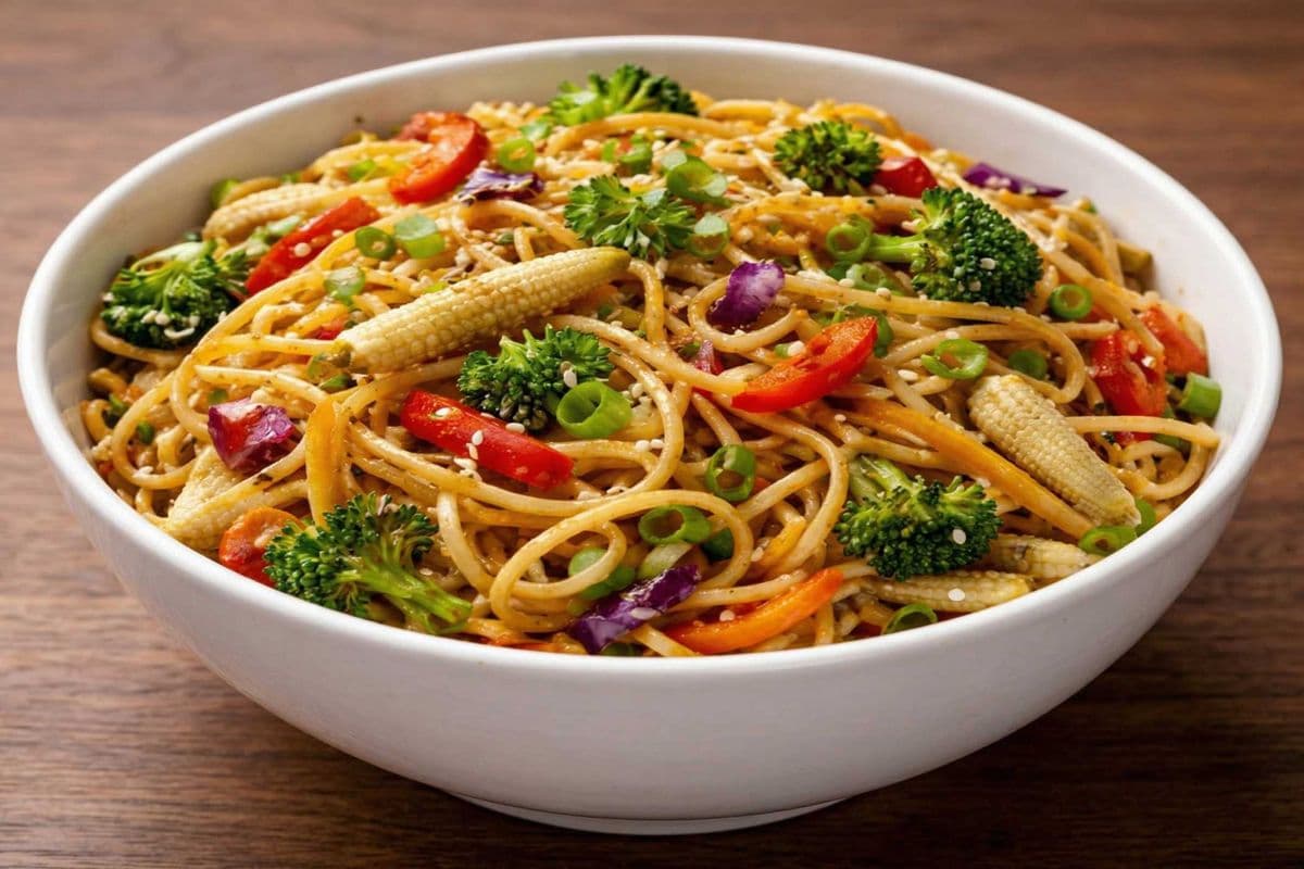 Veg Hakka Noodles