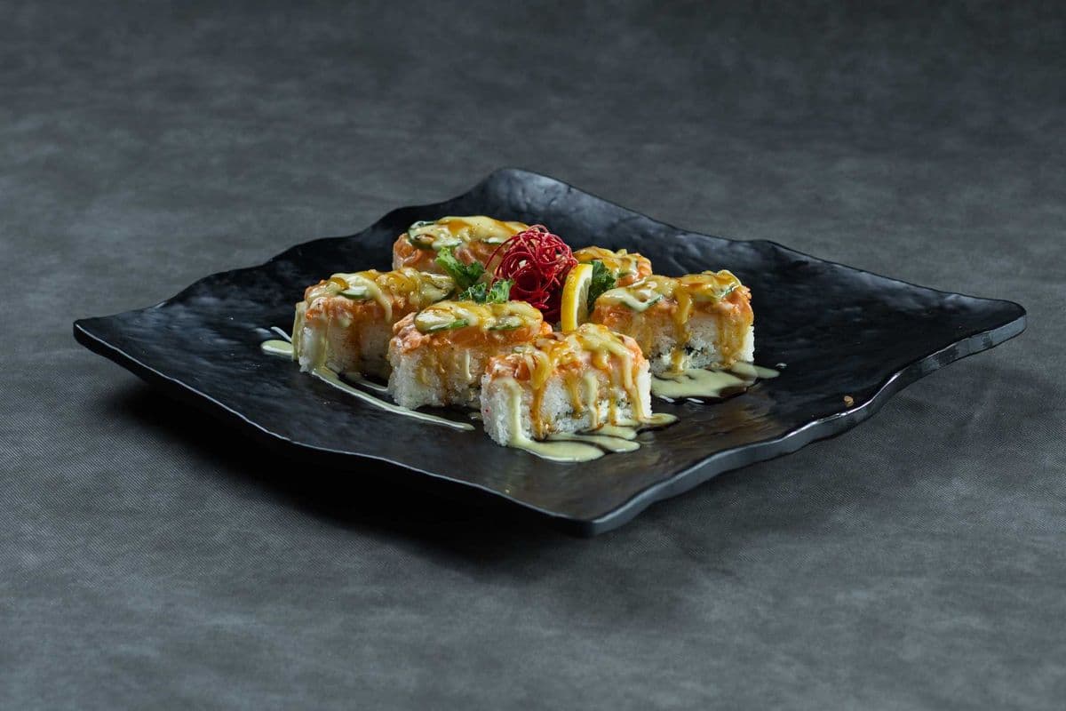 Salmon Battera