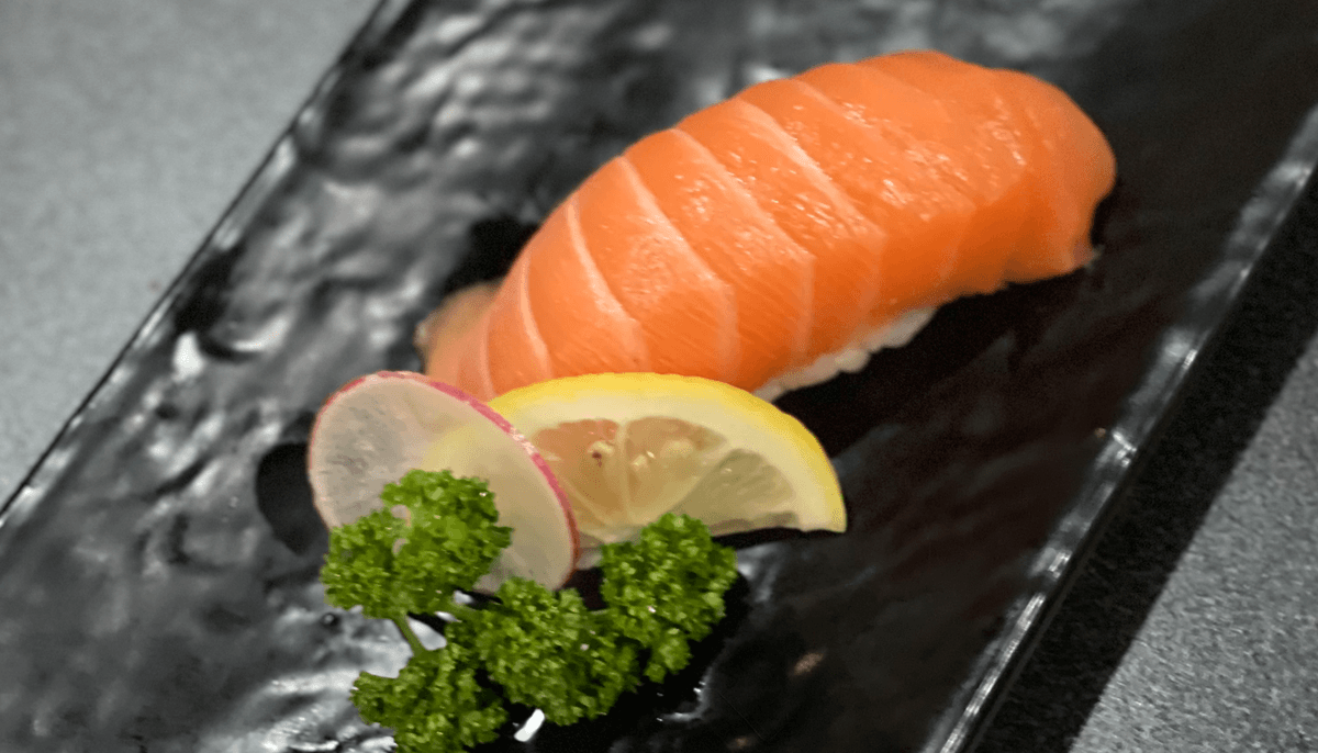 Salmon Nigiri