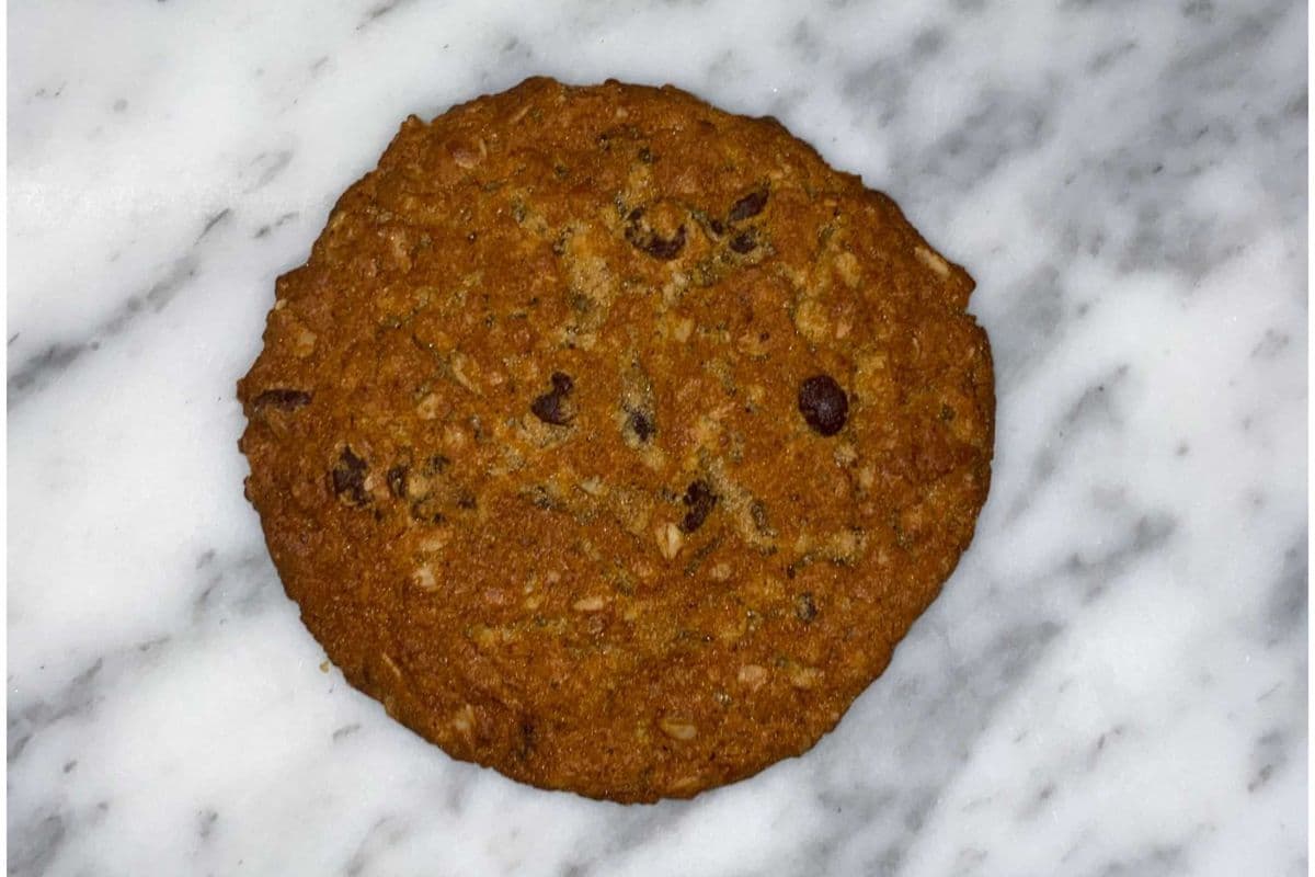 Oatmeal Chocolate Chip Cookie