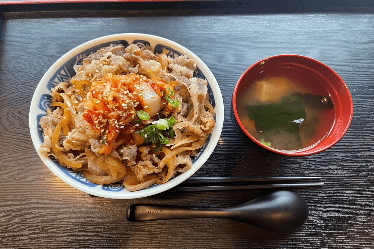 GyuDon with Kimchi 牛肉辣白菜盖饭
